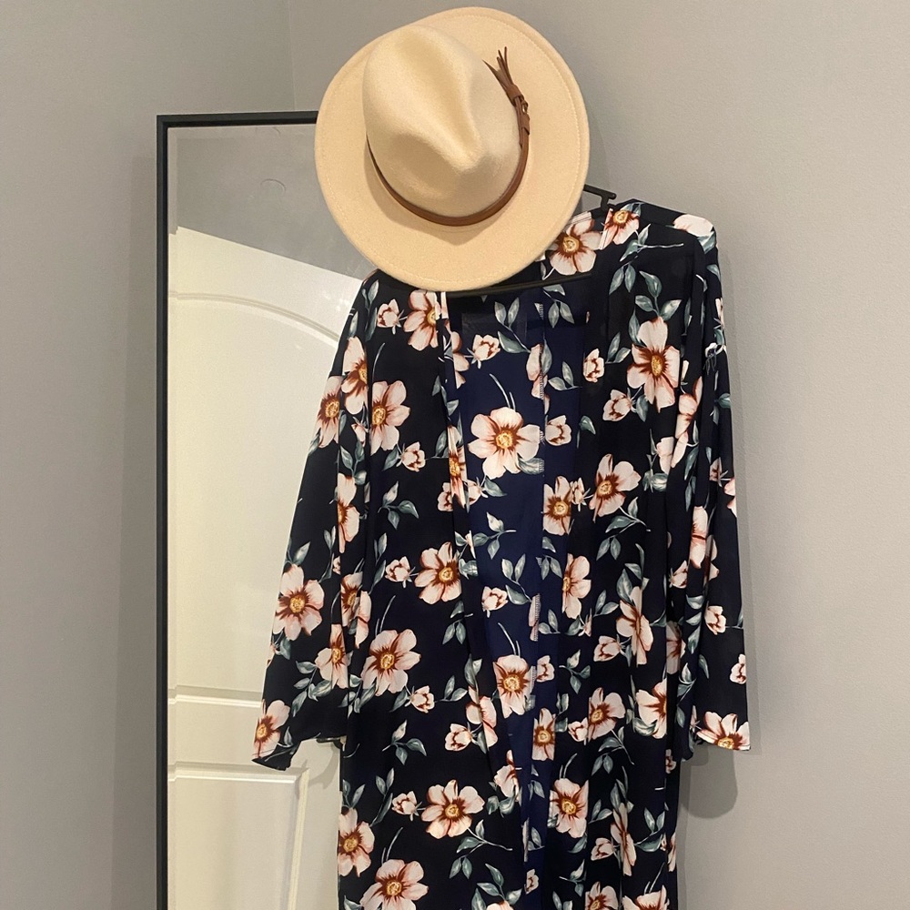 Long, floral kimono, one size